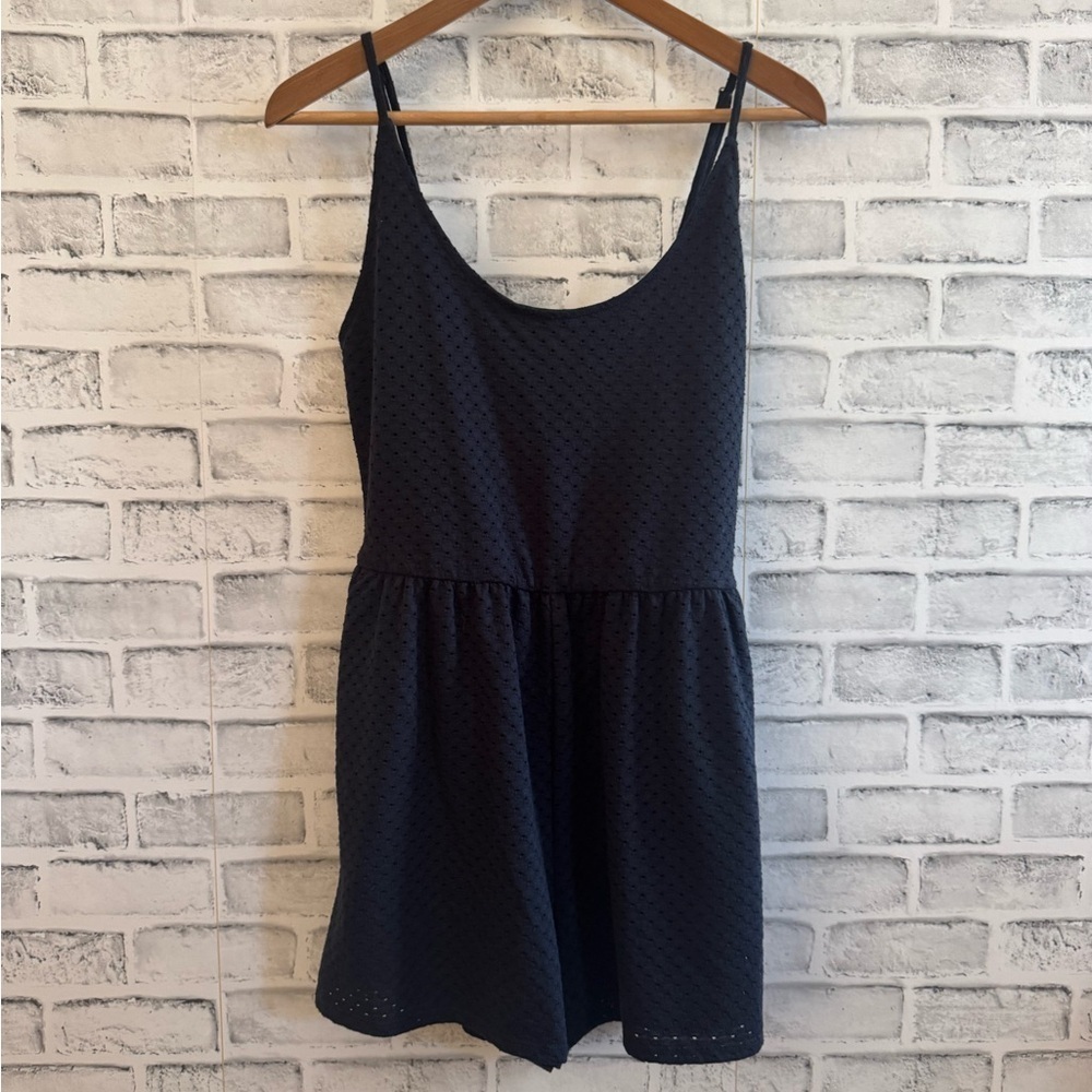 Women’s Wild Fable black textured sleeveless textured shorts romper Medium